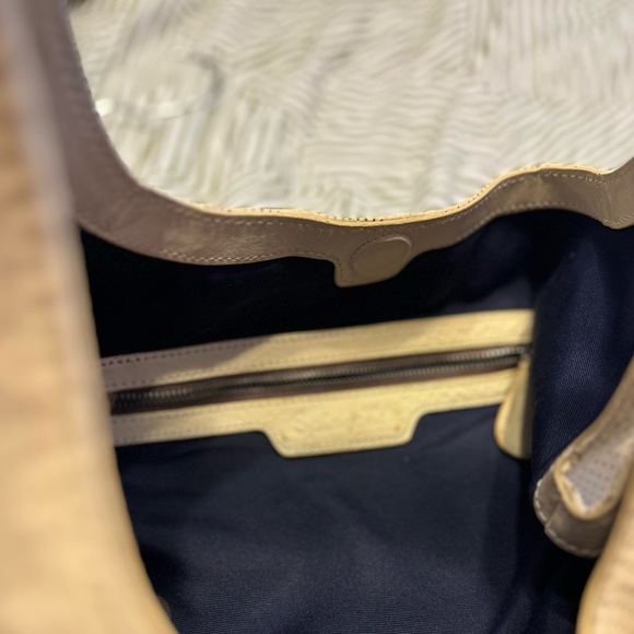 SPLENDID Perforated white-milky leather hobo purse. Perfect summer addition. - Picture 6 of 7